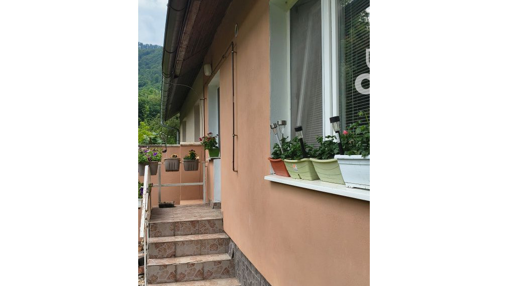 ÚTULNÝ 2 IZBOVÝ DOM 24 Km Z KOŠIC