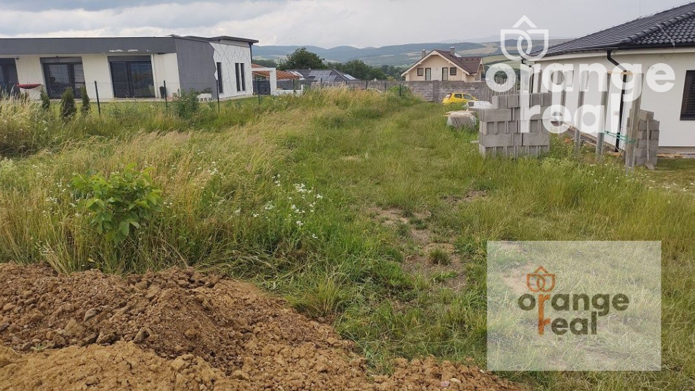 POZEMOK O VÝMERE 5508 m2 - ŠARIŠKÉ BOHDANOVCE