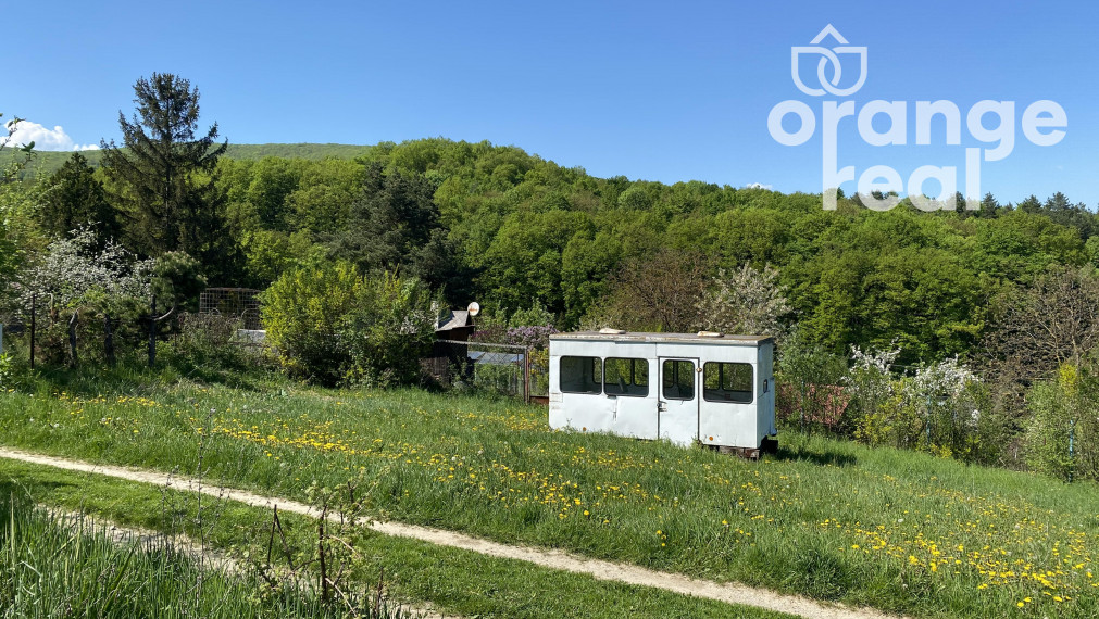 Záhrada v obci Sokoľ - Uhrinč