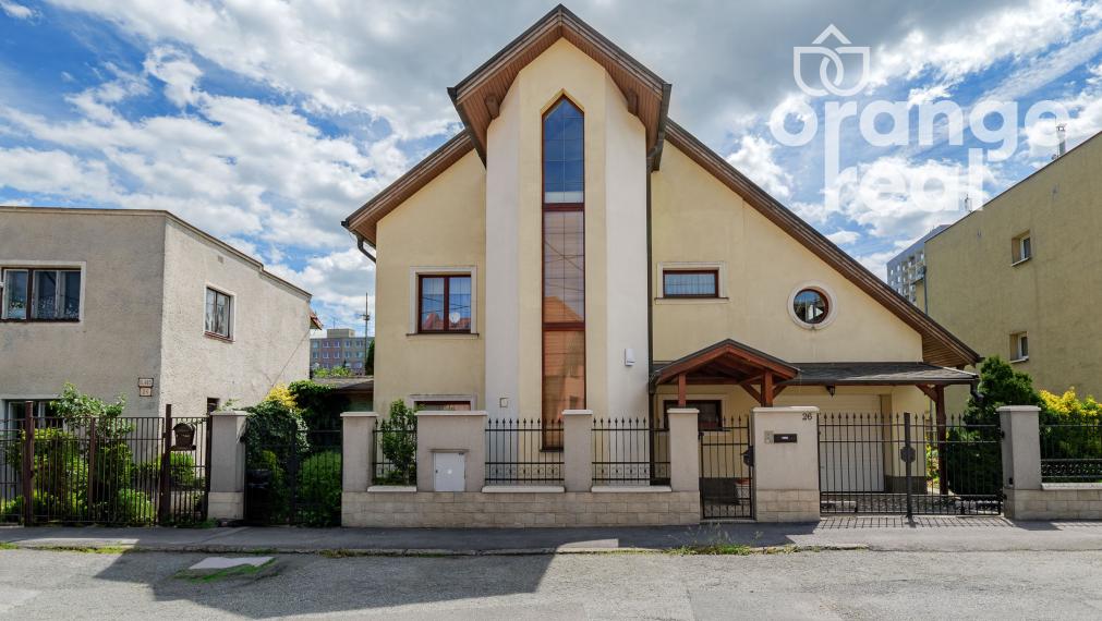 Nadštandardný rodinný dom na Severe, pri Mlynskom náhone