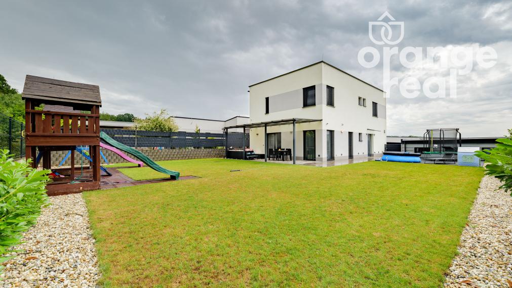 5-izbová novostavba rodinného domu v Malej Ide