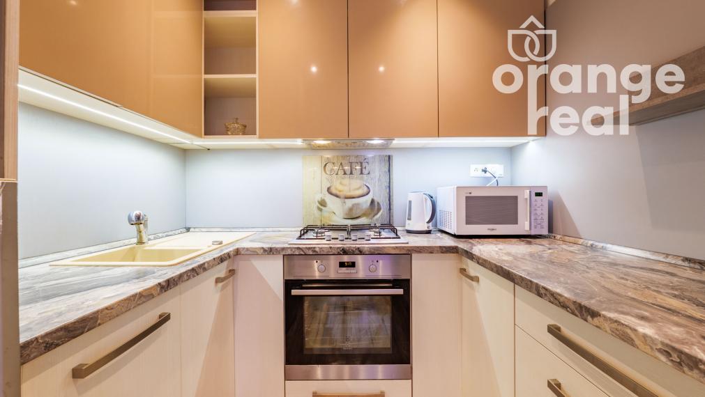 Zariadený 3-izbový byt pri Auparku po kompletnej rekonštrukcii, pražský typ