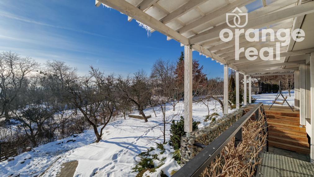 4-izbový rodinný dom s veľkým pozemkom a krásnym výhľadom na Košice, Kalvária