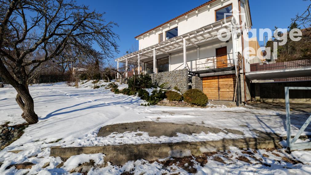 4-izbový rodinný dom s veľkým pozemkom a krásnym výhľadom na Košice, Kalvária