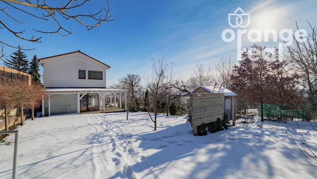 4-izbový rodinný dom s veľkým pozemkom a krásnym výhľadom na Košice, Kalvária