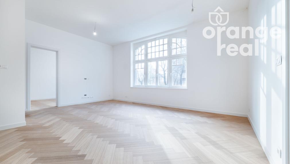 Tehlový 3-izbový byt v historickej budove  na Moyzesovej ulici, centrum Košíc