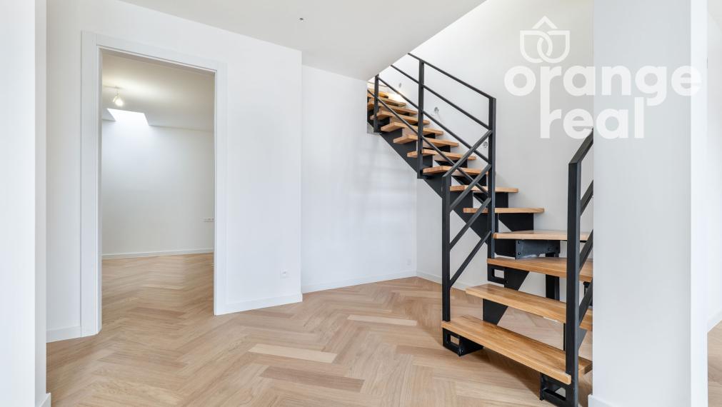 4-izbový mezonetový byt v historickej budove na Moyzesovej ulici