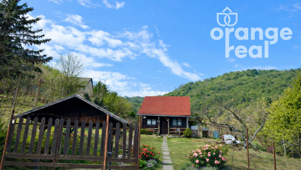 Chata Sokoľ Uhrinč