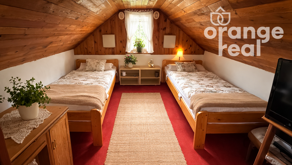 Chata Sokoľ Uhrinč