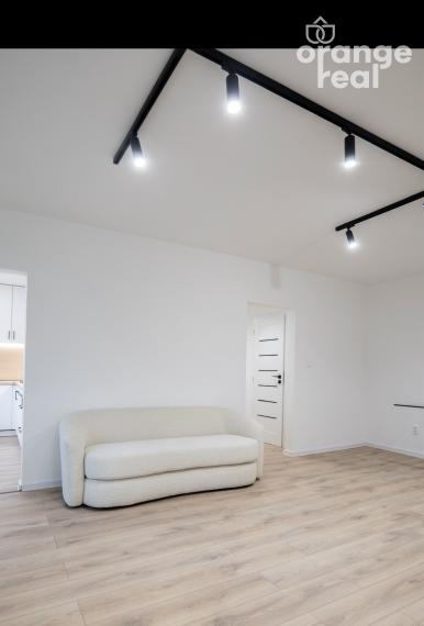 Nová rekonštrukcia! 3-izbový pražský byt na Jazmínovej ulici s loggiou