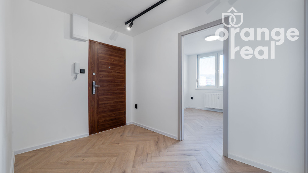 Už dokončený! 4-izbový pražský byt po novej kompletnej rekonštrukcii Nad Jazerom