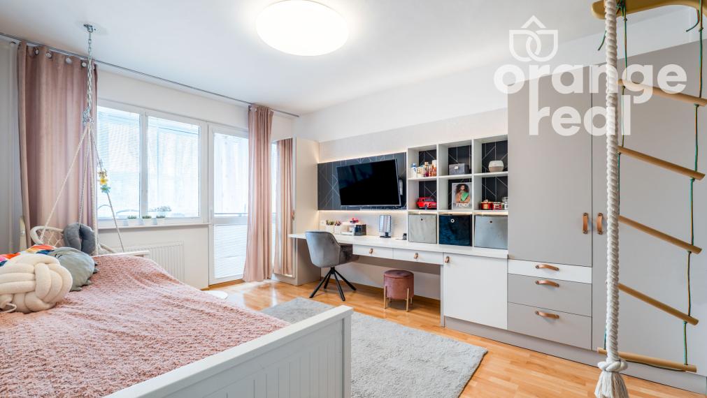 Útulný 4-izbový byt s loggiou na ulici Slobody, sídlisko Terasa