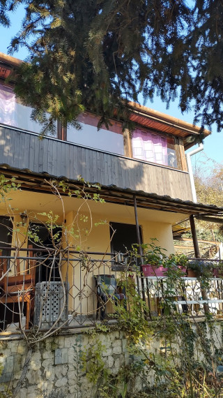 CHATA NA PREDAJ - ČAŇA JAZERO