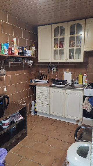 NA PREDAJ 1 a pol IZBOVÝ BYT KEŽMARSKA ULICA