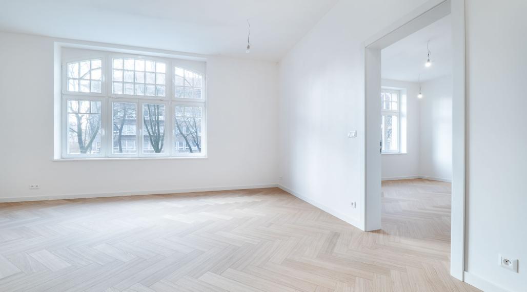 Tehlový 3-izbový byt v historickej budove  na Moyzesovej ulici, centrum Košíc