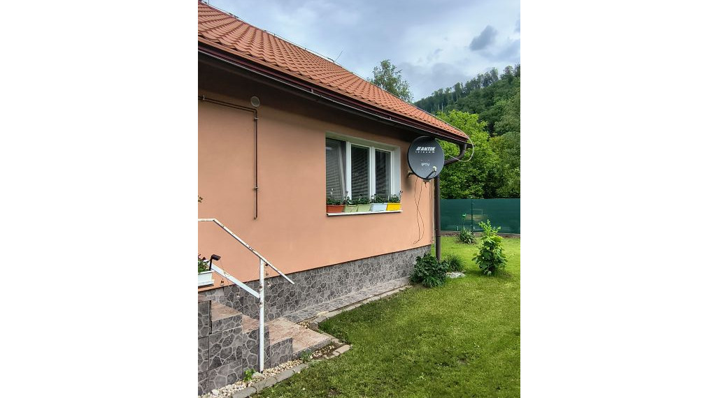 ÚTULNÝ 2 IZBOVÝ DOM 24 Km Z KOŠIC