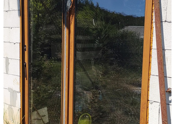 ZÁHRADA S ROZOSTAVANOU CHATOU V KAVEČANOCH