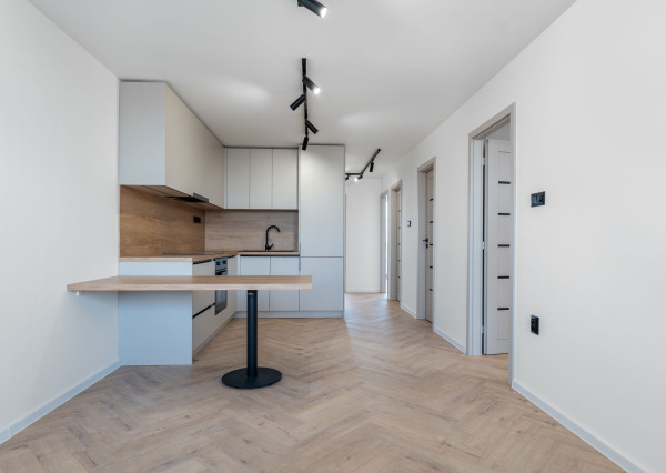 Už dokončený! 4-izbový pražský byt po novej kompletnej rekonštrukcii Nad Jazerom