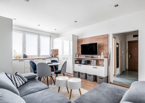 Útulný 4-izbový byt s loggiou na ulici Slobody, sídlisko Terasa