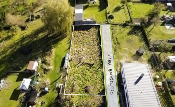 Stavebný pozemok v obci Jaklovce  48.000€ - fotografia 2