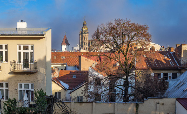 3-izbový mezonetový byt v historickej budove na Moyzesovej ulici - fotografia 24