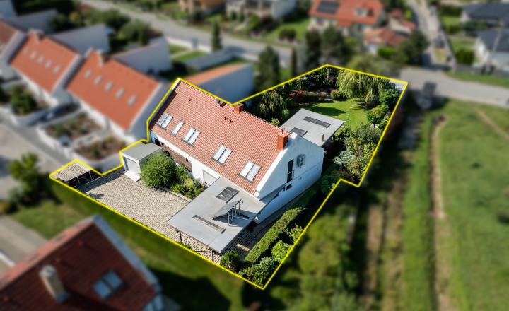 Nadštandardný 5 izbový rodinný dom v Malej ide - fotografia 35