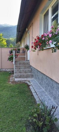 ÚTULNÝ 2 IZBOVÝ DOM 24 Km od KOŠIC - fotografia 1